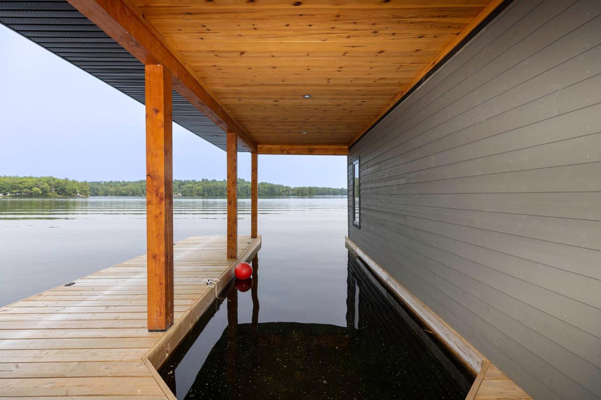 Tranquil Shores Mactier Экстерьер фото